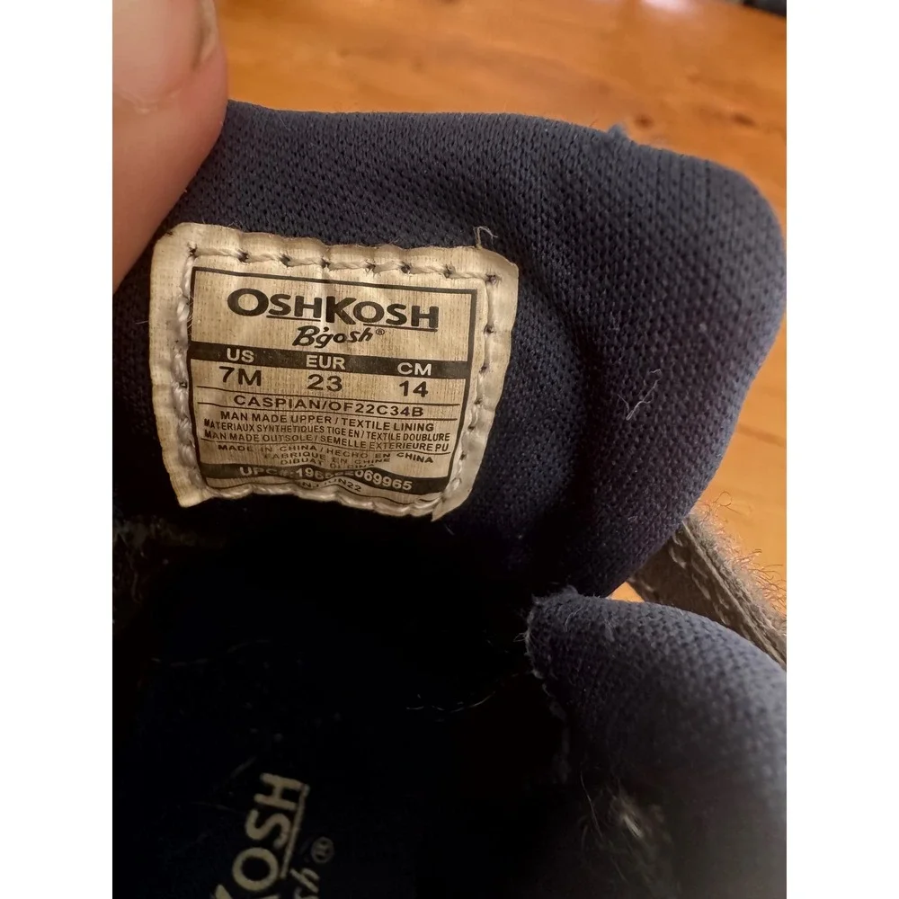 OshKosh Bgosh Caspian Gray Navy High Top Sneakers Boys Size 7M‎ OF22C34B